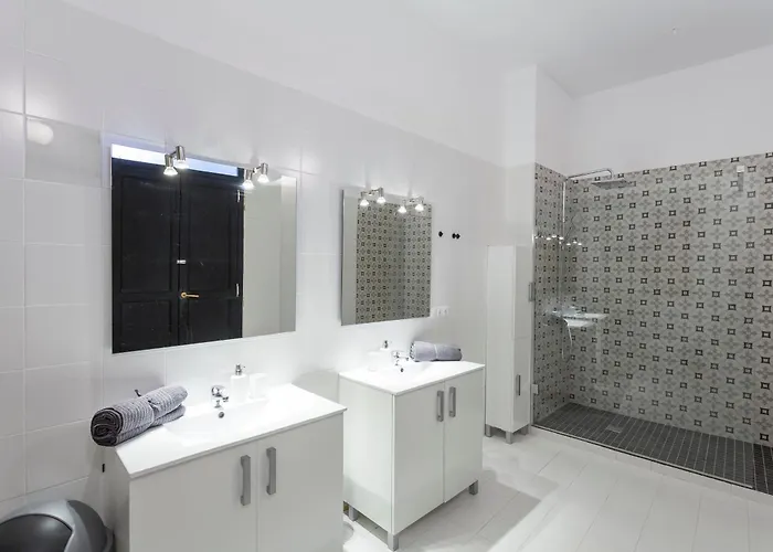Apartment 2 Bedroom Historical Center Valencia